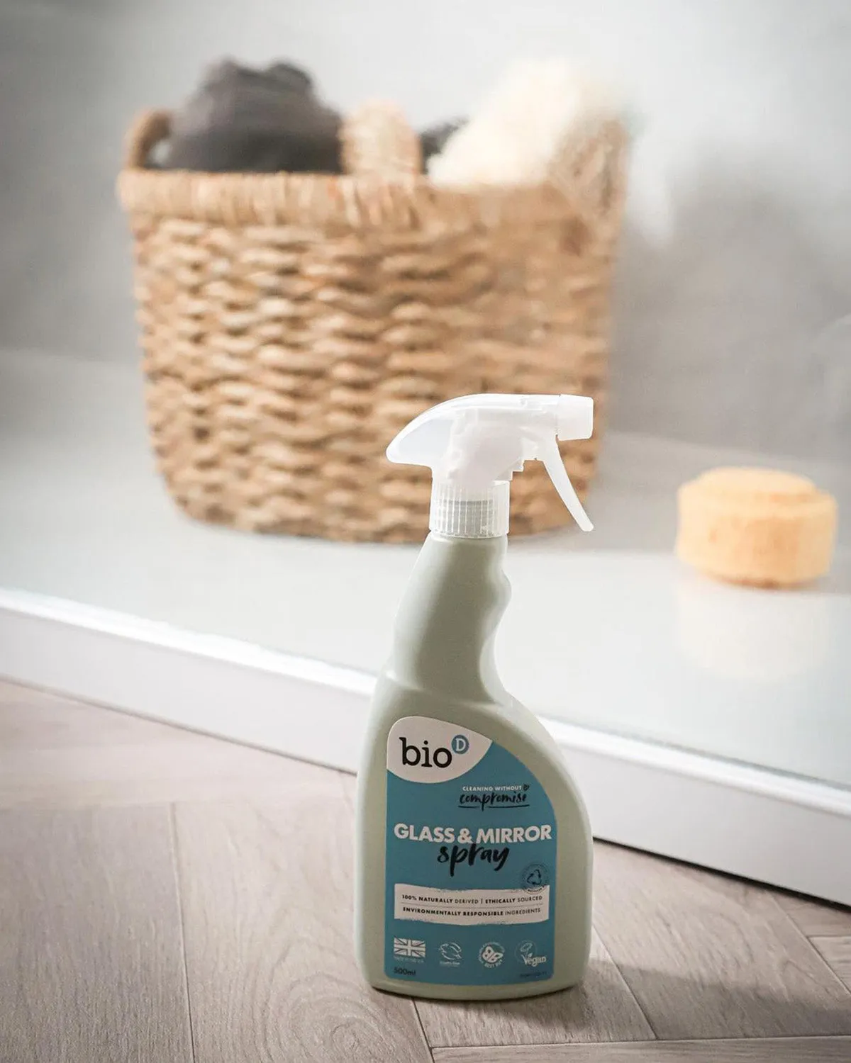 Bio-D Vegan Glass & Mirror Spray 500ml
