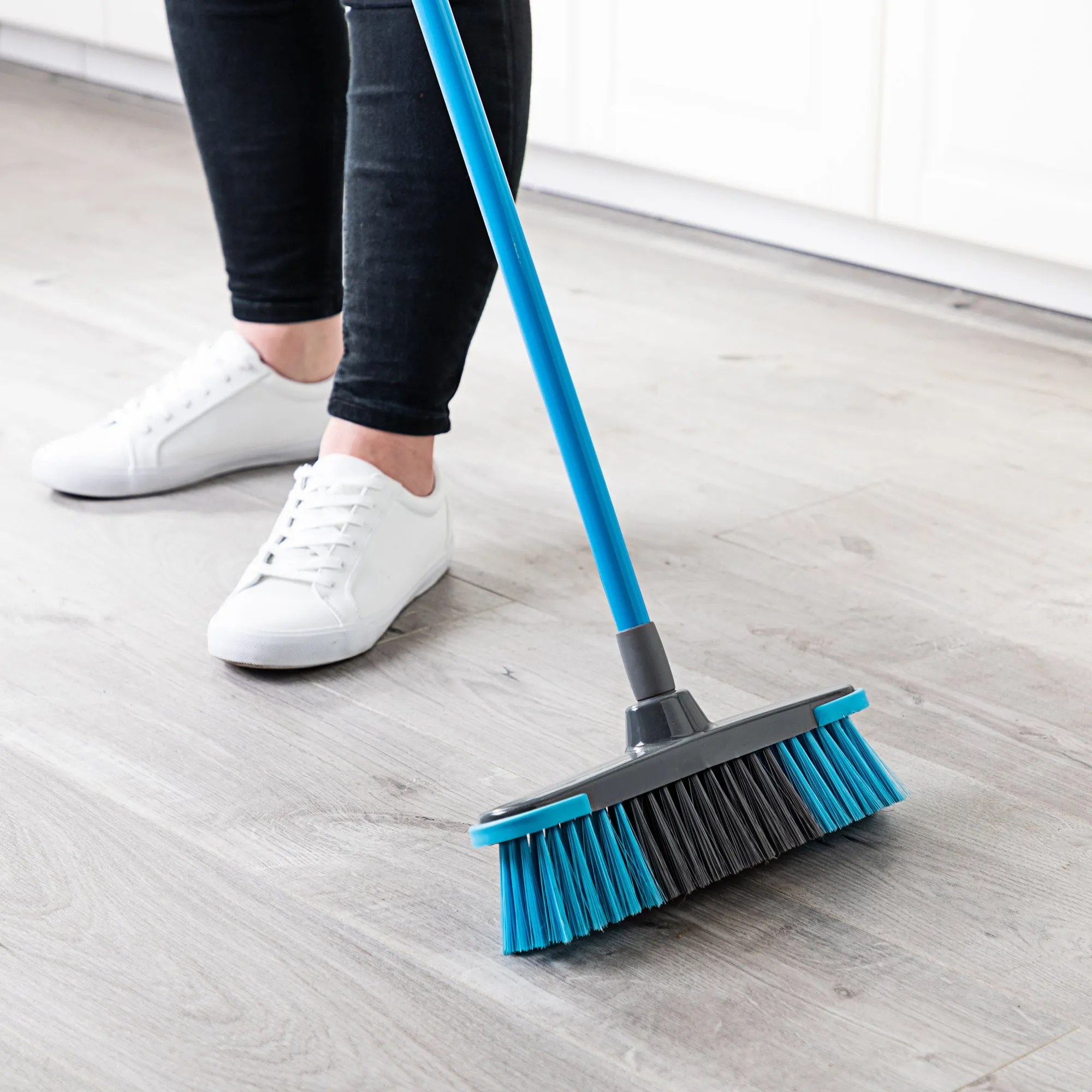 Minky 3-Piece Pole Broom